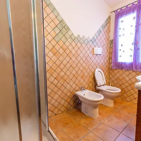 Vista Mare 6 *